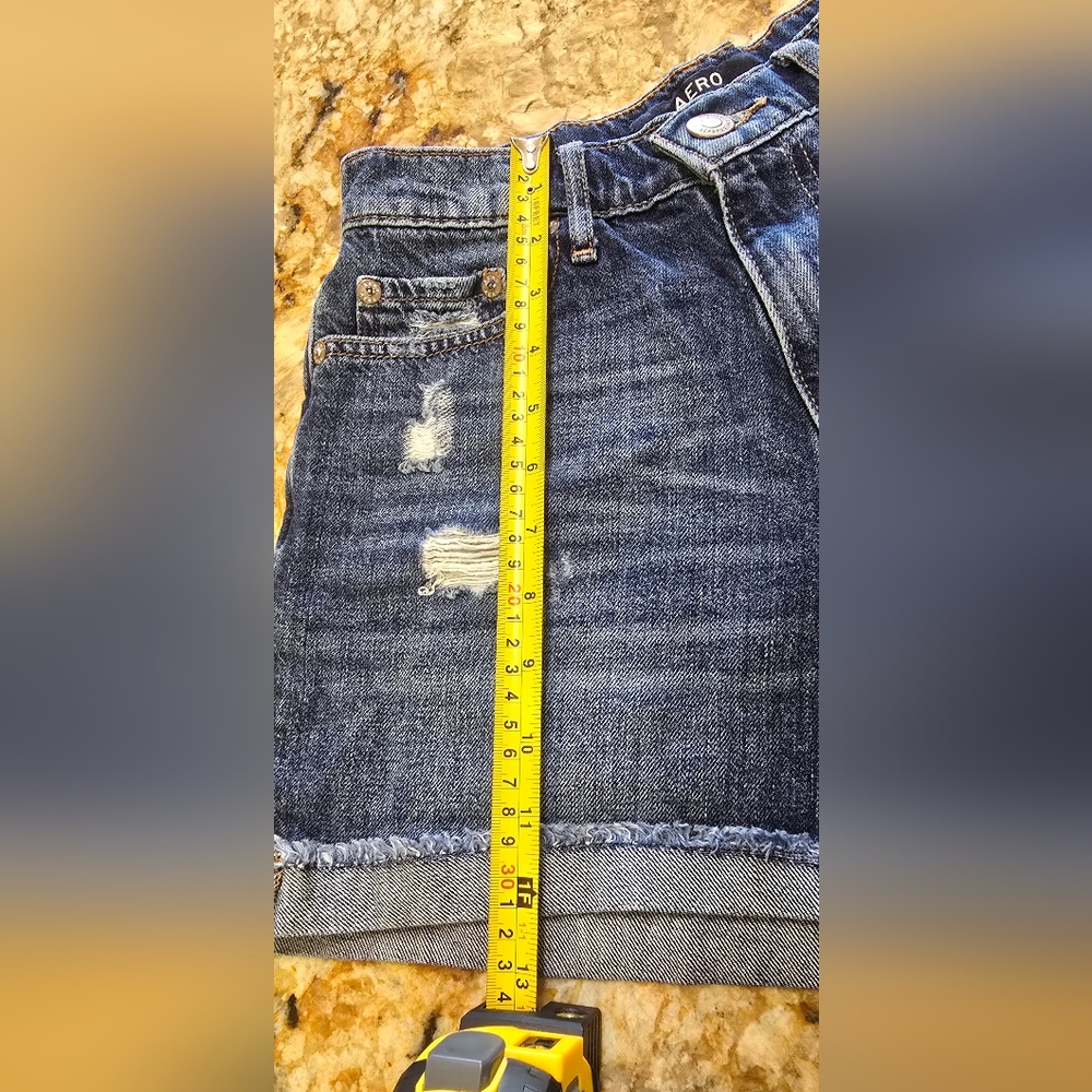 Aero Denim Shorts Sz 2 - Picture 5 of 10